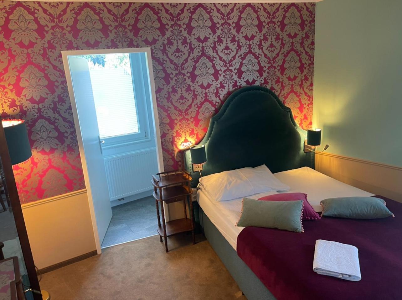 Corso, Zimmer & Fruehstueck Pressbaum Kültér fotó